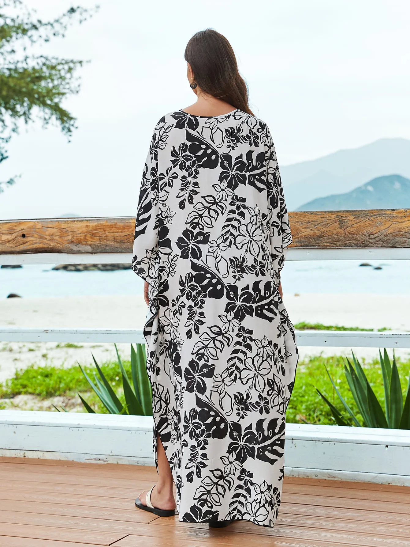 Batwing Sleeve Black & White Kaftan Swimsuit Cover