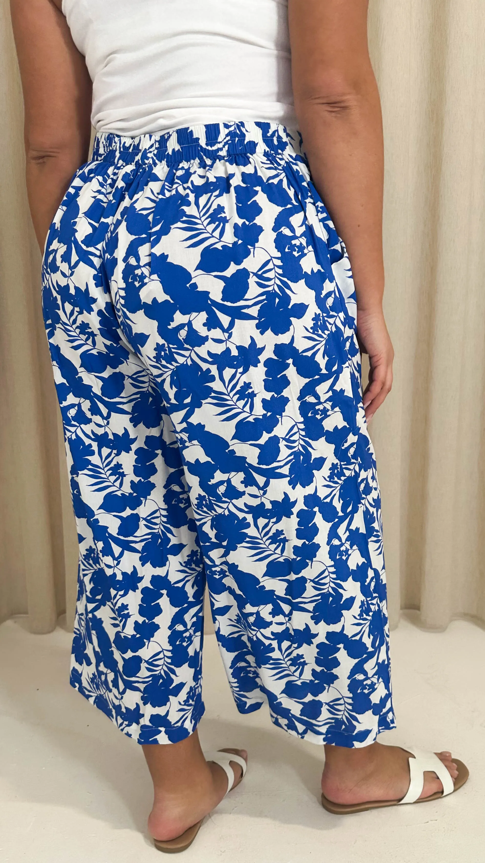 CurveWow Woven Wide Leg Culottes Blue Floral