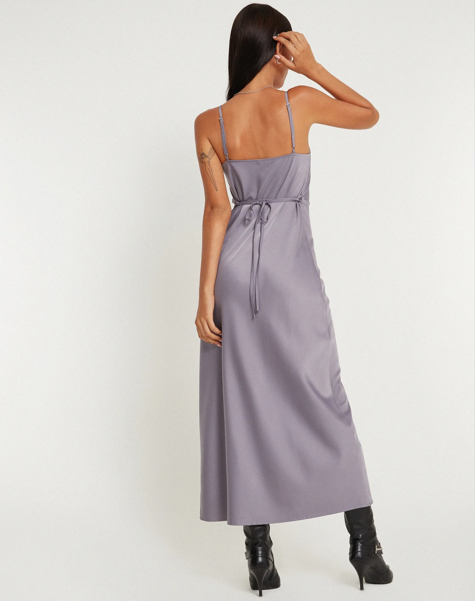 Palasha Midaxi Dress in Satin Grey Ridge