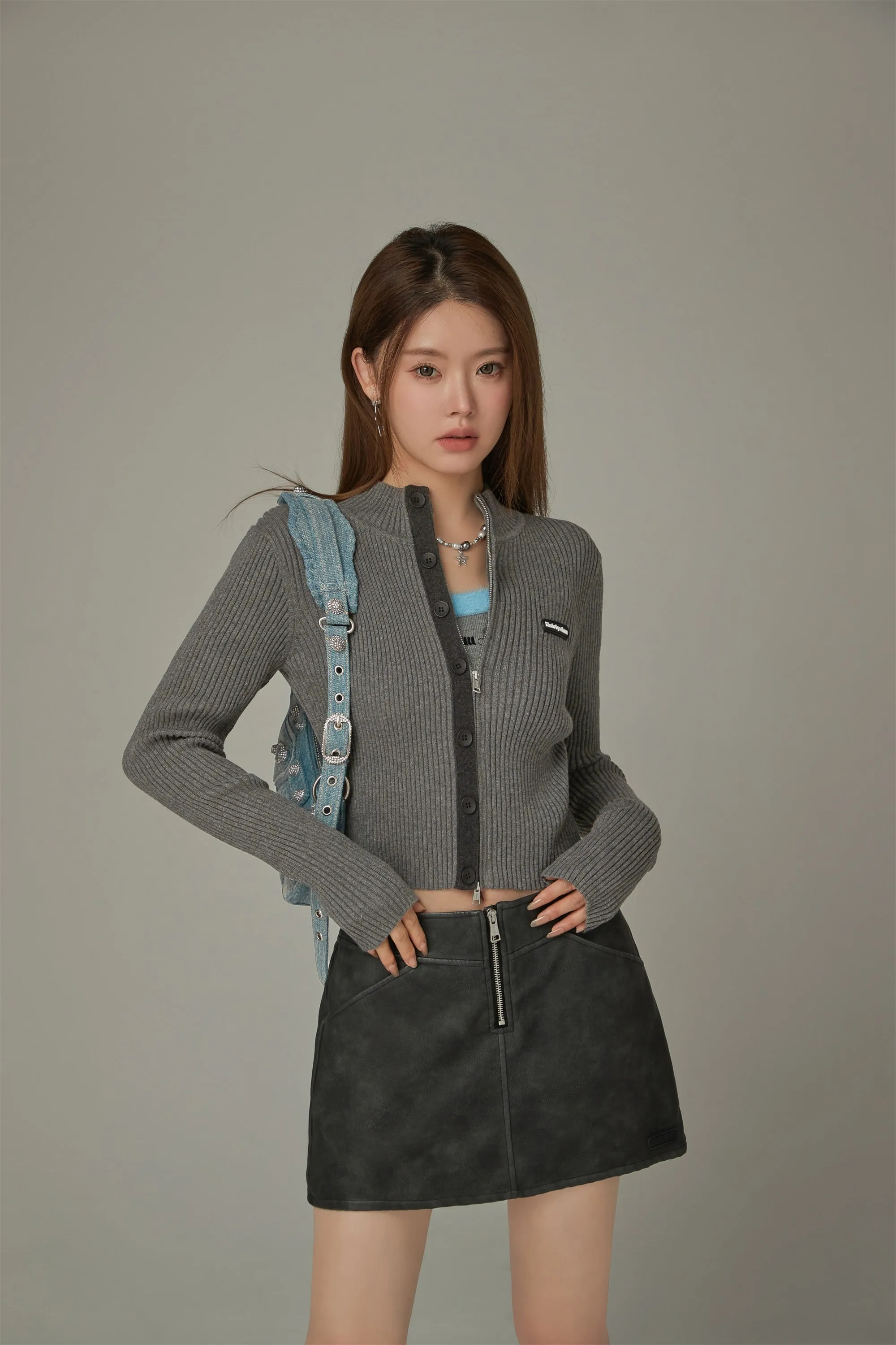 Ribbed Button Crop Cardigan