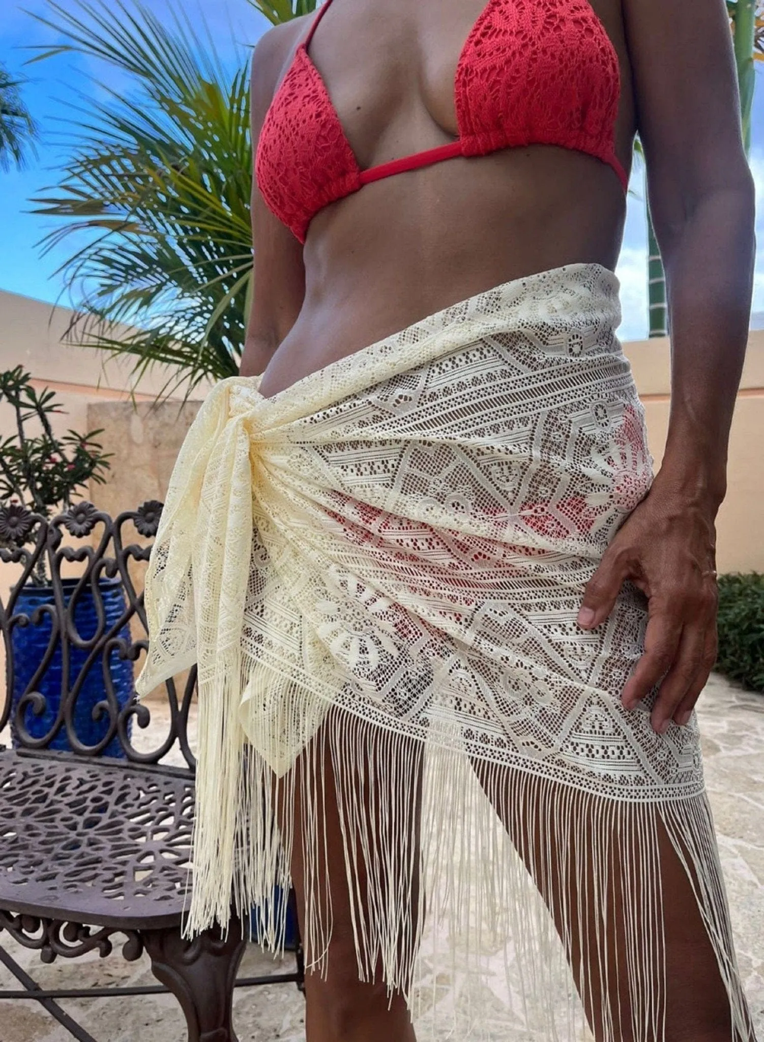 WLS210174 Stacy Mesh Fringe Sarong